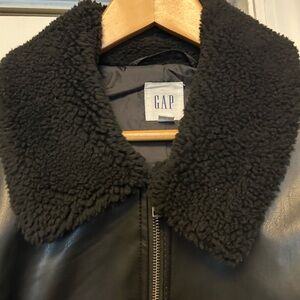 GAP Women's Black Jacket with Faux Shearling Collar